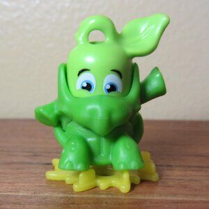 kinder surprise egg toy rabbit bunny green (W5897)